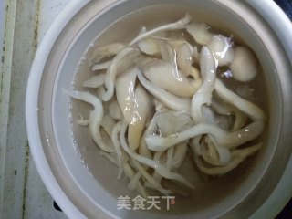 平菇紫菜汤的做法步骤：3