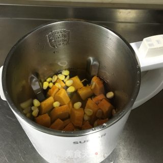 南瓜玉米糊的做法步骤：3