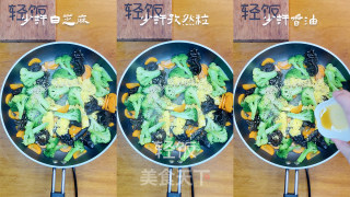 什锦素炒西兰花丨减脂高纤维易饱腹！！的做法步骤：7