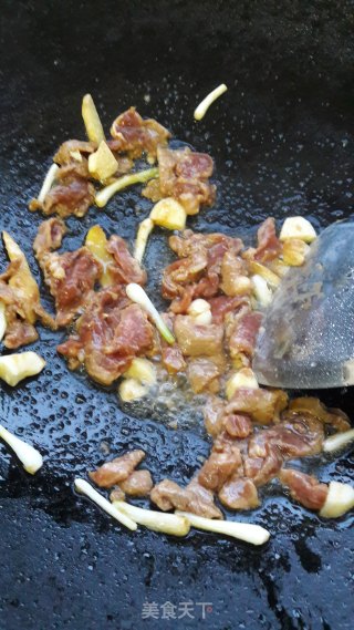 豆角炒肉的做法步骤：6