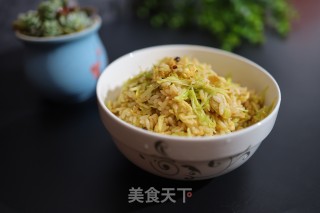 韭黄鸡蛋炒饭的做法步骤：1