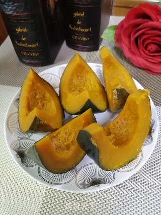 蒸贝贝南瓜的做法步骤：8