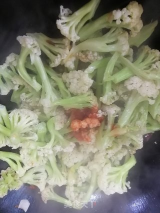 甜辣酱炒菜花的做法步骤：4