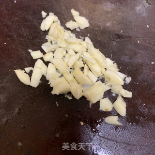 酱香洋葱炒豆干的做法步骤：3