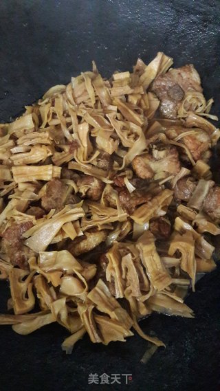 笋干烧排骨的做法步骤：12