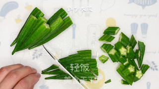蚝油秋葵丨好吃又健康，为身体保驾护航！！！的做法步骤：3