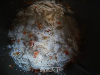 胡萝卜碎刀切馒头的做法步骤：5