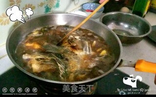 嘎香炖罗非鱼的做法步骤：6