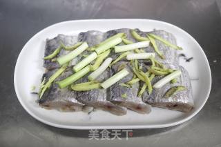 清蒸带鱼&香浓带鱼汤的做法步骤：4