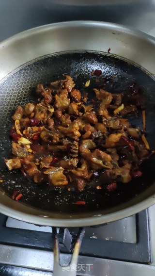 四川辣子鸡的做法步骤：9