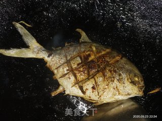 香煎金鲳鱼的做法步骤：11