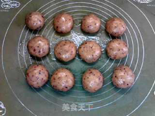 双重玫瑰云腿月饼的做法步骤：10