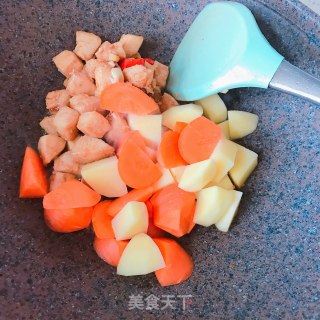 咖喱鸡肉饭的做法步骤：8