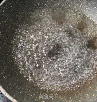 虫草花竹荪炖鸽子的做法步骤：7