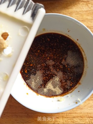 梅菜扣肉的做法步骤：8