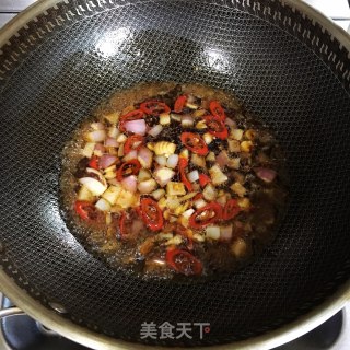 豆皮炒金针菇的做法步骤：6