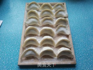 胡萝卜香菇猪肉饺的做法步骤：22