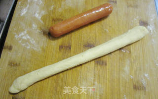 热狗卷的做法步骤：8