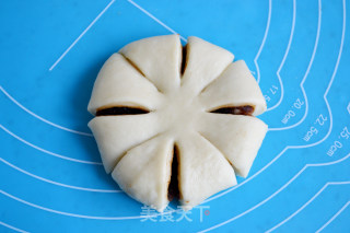 四叶草夹心面包的做法步骤：7