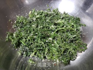 蒸红萝卜缨的做法步骤：7