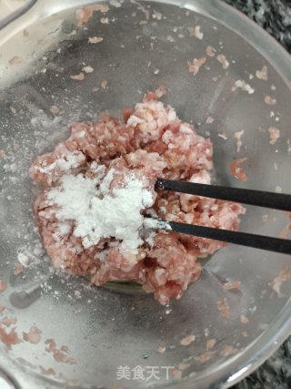 藕酿肉的做法步骤：3