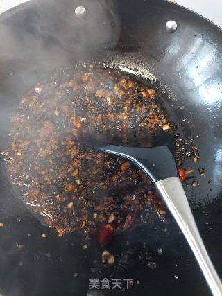 自制老干妈牛肉末豆豉酱的做法步骤：8