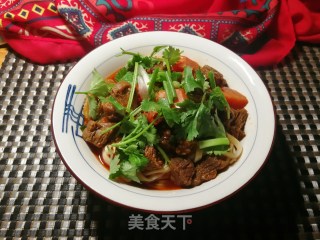 胡萝卜大蒜牛肉面的做法步骤：7