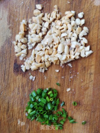 皮蛋豆腐的做法步骤：6