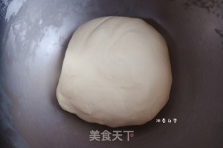 松软豆沙包❗️奶香麦穗红豆包（一次发酵）的做法步骤：3