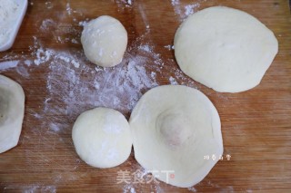 松软豆沙包❗️奶香麦穗红豆包（一次发酵）的做法步骤：6