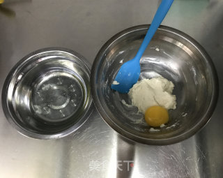 迷你酸奶小蛋糕的做法步骤：4
