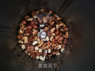 花生核桃露的做法步骤：2