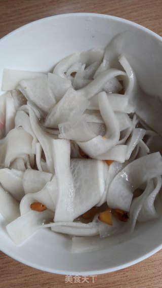 酸辣萝卜的做法步骤：4