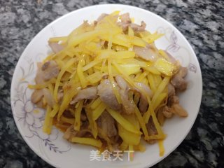 土豆丝炒肉的做法步骤：8