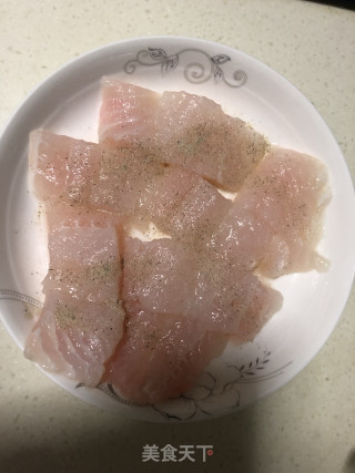 清蒸巴沙鱼。的做法步骤：3