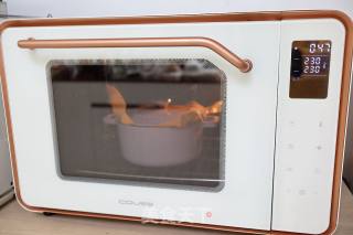 珐琅锅黑米欧包的做法步骤：11