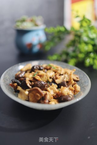 香菇烧鸡肉的做法步骤：5