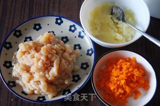 胡萝卜鸡肉肠的做法步骤：2