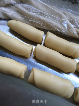 榨菜鲜肉月饼的做法步骤：12