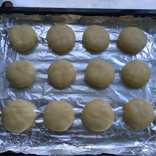 榨菜鲜肉月饼的做法步骤：15