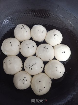 生煎包的做法步骤：11