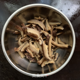 干鱿虾仁柯饭的做法步骤：4