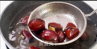 板栗烧鸡丨秋食板栗健胃补肾的做法步骤：2