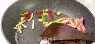 板栗烧鸡丨秋食板栗健胃补肾的做法步骤：7