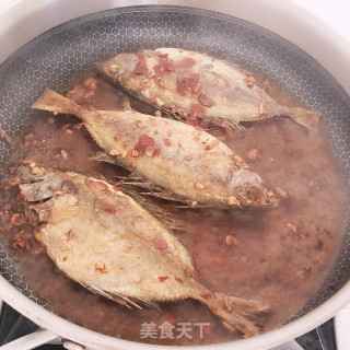 红烧乌子婆的做法步骤：3