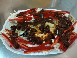豆酱蒸鲈鱼的做法步骤：10