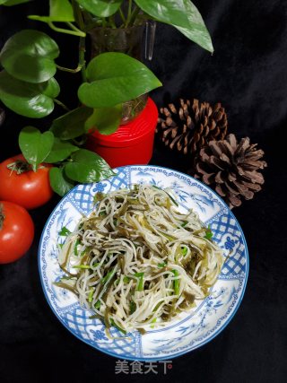海带丝炒绿豆芽的做法步骤：10