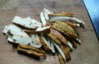 香干炒空心菜梗的做法步骤：4