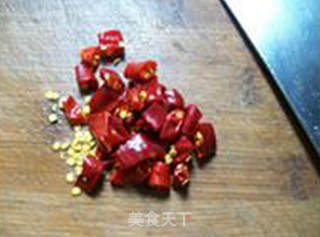 香干炒空心菜梗的做法步骤：5