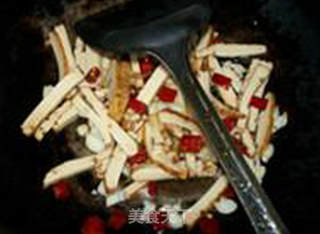 香干炒空心菜梗的做法步骤：8